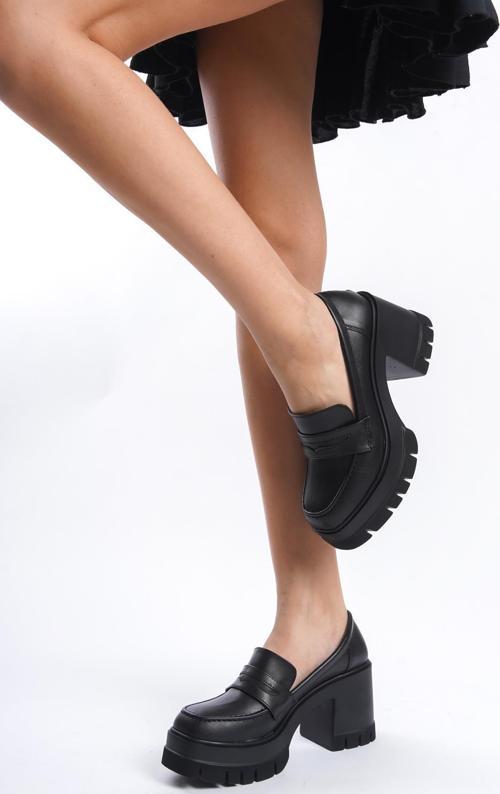 Kadın Femi Siyah Cilt 8 cm Topuklu Platformlu Ayakkabı