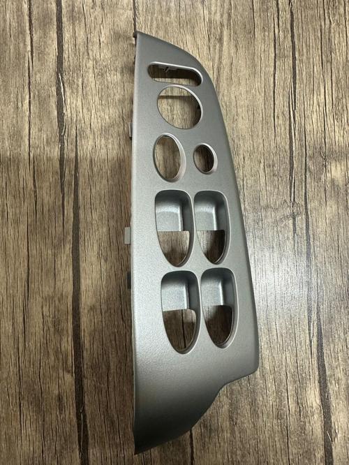 Honda Civic Fd6 Ön Sol Cam Düğme Çerçevesi Gümüş Gri 2006-2012