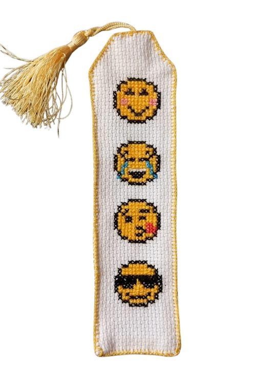 - Sibel 2453 6623 El Yapımı Eğlenceli Emoji Kanaviçe Kitap Ayracı