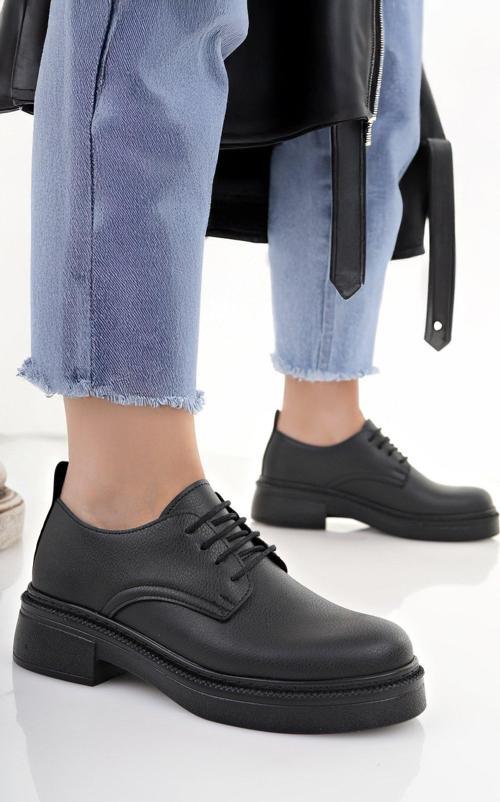 Kadın Bağcıklı Makosen Loafer Ayakkabı