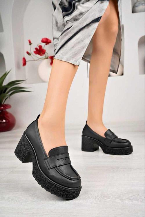 Bej Cilt Topuklu Loafer Mokasen Toka Kadın Ayakkabı