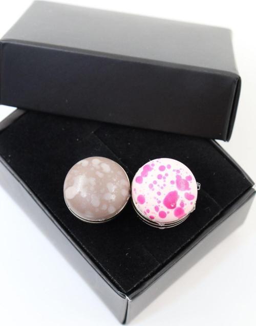 Eşarp mıknatısı. Şal mıknatısı. Türban mıknatısı. Başörtü mıknatısı. Mıknatıslı eşarp klipsi.