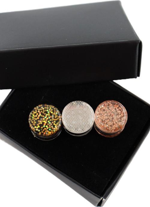 Eşarp mıknatısı. Şal mıknatısı. Türban mıknatısı. Başörtü mıknatısı. Mıknatıslı eşarp klipsi.