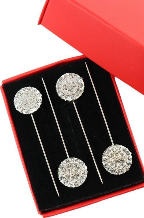 4’lü Tuğralı taşlı eşarp iğnesi. Şal iğnesi. Türban iğnesi. Başörtü iğnesi. Eşarp ve şal iğnesi.