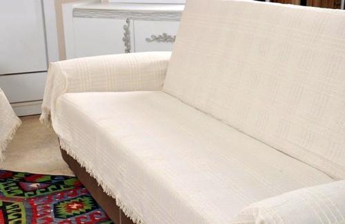 Buldan Pamuklu Maxi Koltuk-Çekyat Örtüsü (180x300) - Krem - 180x300cm