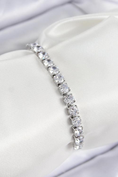 Pirinç Zirkon Taşlı Kare Model Gümüş Renk Asansörlü Kadın Bileklik