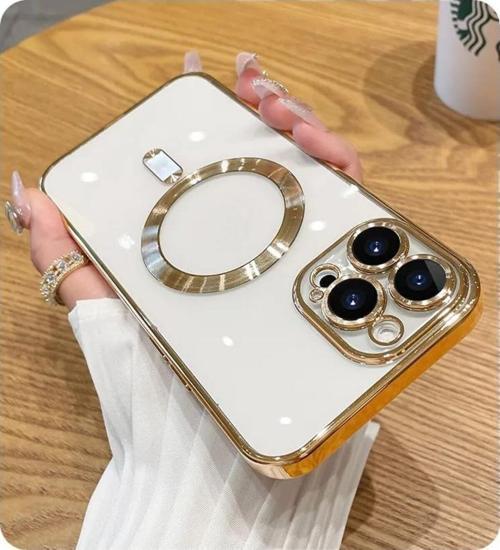 iPhone 15 Pro ile Uyumlu Kamera Korumalı Kılıf Magsafe ile uyumlu Silikon Kılıf