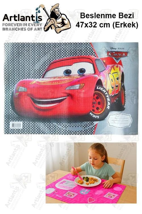 Beslenme Bezi Erkek Modeli Yıkanabilir 32x47 cm 1 Adet Beslenme Örtüsü Okul Öncesi Kreş Anasınıfı İlkokul İçin İdeal
