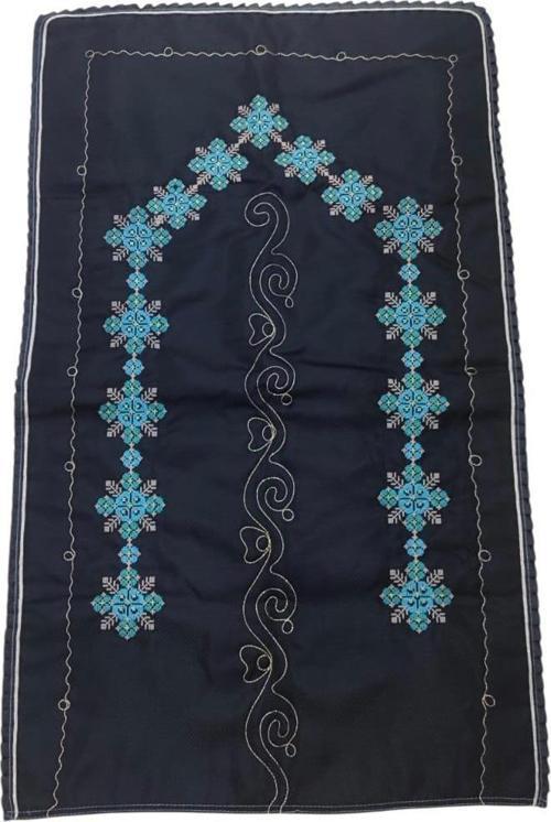 Çeyizlik Kanaviçe Etamin İşleme Nakışlı Siyah Seccade 70 X 120