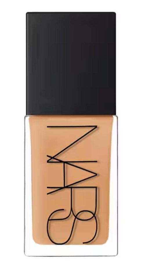 Light Reflecting Foundation Barcelona Fondöten 30 ml