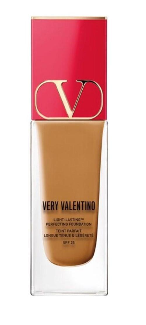 Very Deep Amber 2 - Çok hafif fondöten, 24 saat kalıcı, SPF 25