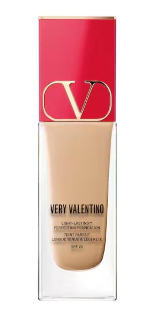 Very Light Neutral 4 - Çok hafif fondöten, 24 saat kalıcı, SPF 25