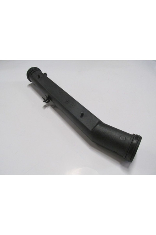 Skoda Fabıa- 01/07; Blok Su Borusu (Devirdaim Borusu) (Plastik) (1.4Cc) 032121065D