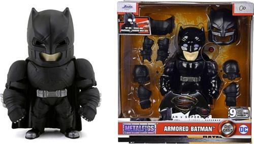 Batman Amored Figür 15 cm