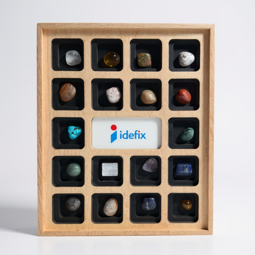 Doğanın Hazinesi 18'li Platinium Serisi - Kozmik Doğal Taş Koleksiyonu Lüks Ahşap Tasarım Kutulu