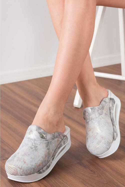 Yeni Sezon Hakiki Deri Airmax Ortopedik Ve Anatomik Kadın Sabo Terlik