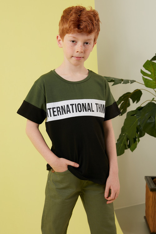 Renk Bloklu Bisiklet Yaka Pamuklu Erkek Çocuk T Shirt 6211017 HAKİ