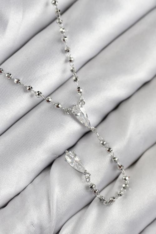 Pirinç Zirkon Taşlı Gümüş Renk Kadın Y Kolye NS0020