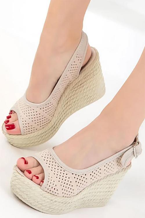 Bej Kadın Dolgu Topuklu Ayakkabı