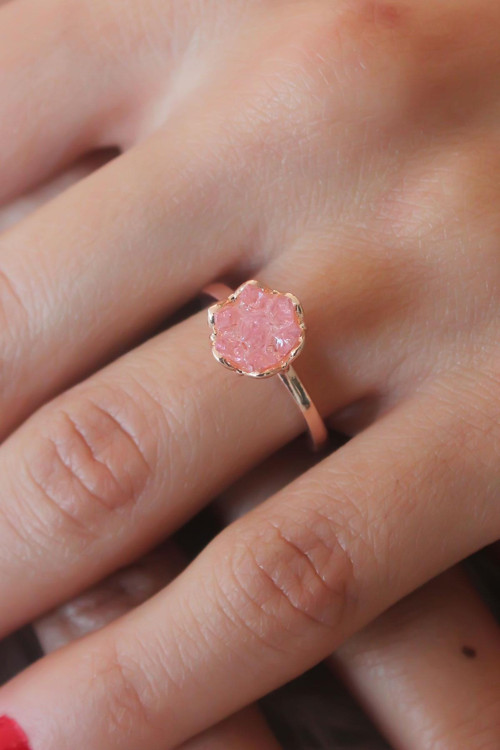 Pembe Lotus Çiçek Figür Gold Renk Kadın Yüzük NS4745