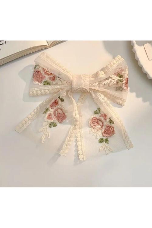 Fransız Nakışlı Çiçekler Fiyonk Toka