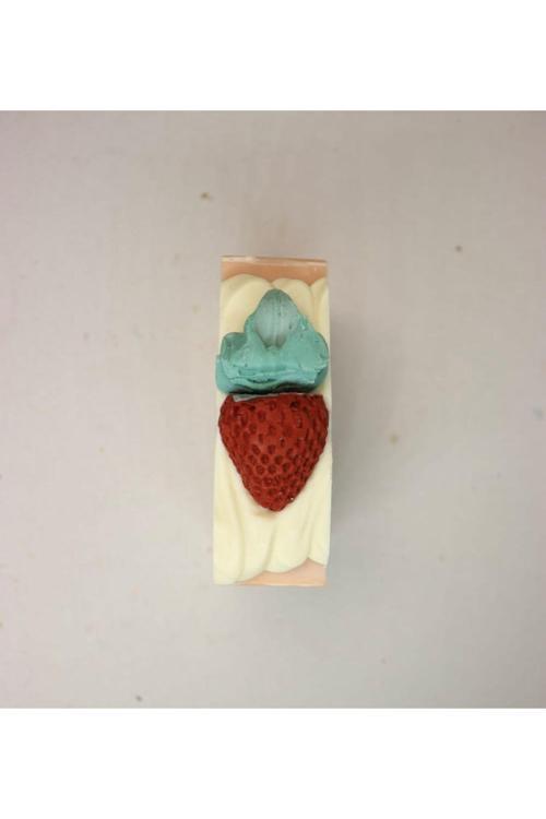 Nar Çekirdeği Sabunu