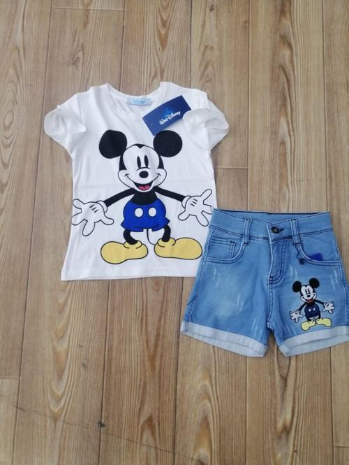 MICKEY NAKIŞLI LAZER KESİ DETAYLI ERKEK ÇOCUK KOT ŞORTLU TAKIM - MAVİ