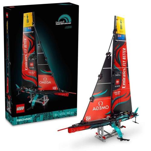 42174 Lego Technic Emirates Team New Zealand AC75 Yat 962 parça +18 yaş Kız Erkek Çocuk Oyuncak Eğit