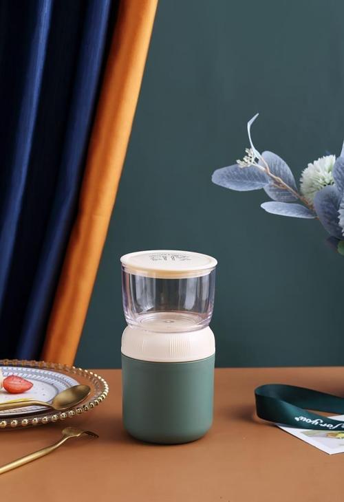 XC-557 700ml Yeşil Çelik Saklama Kabı