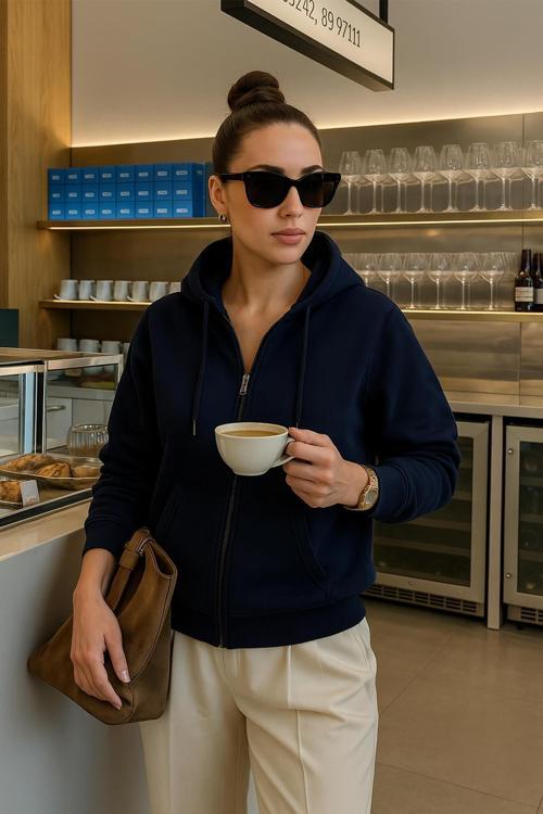 Kadın Fermuarlı Kapüşonlu Cepli İçi Polarlı Sweatshirt