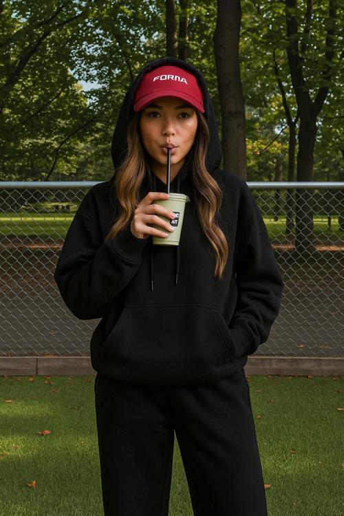 Kadın Kapüşonlu Cepli Sweatshirt