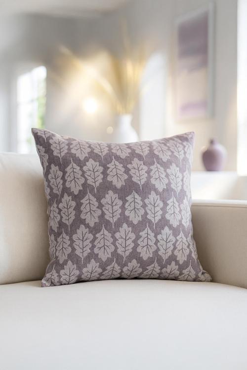 Duck Yaprak Kırlent Kılıfı Lila 40x40