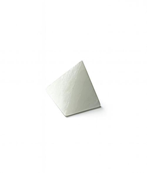 SELENİT DOĞAL PİRAMİT 5 CM 
