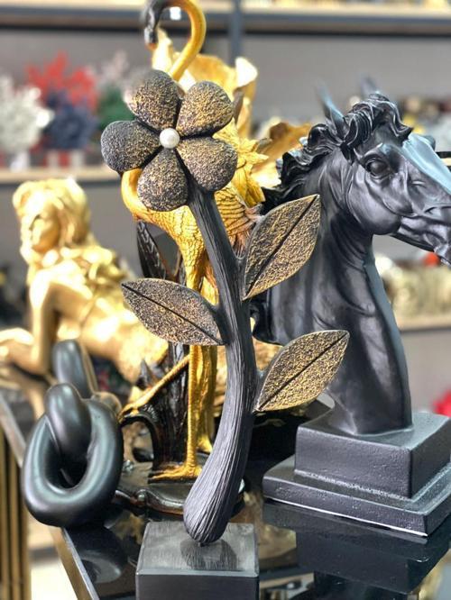 Dekoratif Kaideli Papatya Yaprak Biblo Modern Özel Tasarım Obje