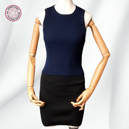 - Yıldız 7202 6921 Halter Yaka Boncuk İşlemeli Lacivert Bluz - 38/40
