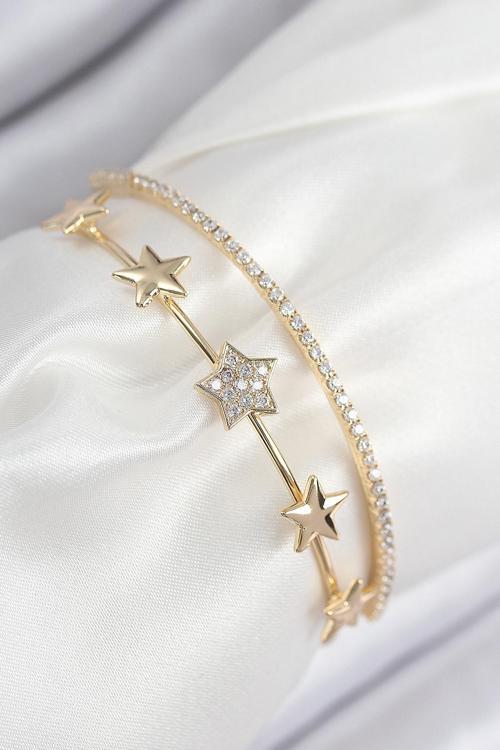 Pirinç Zirkon Taşlı Yıldız Model Gold Renk Kadın Bileklik - EBJ250902W37737