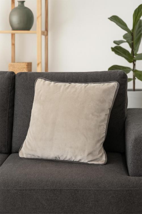 Biyeli Kadife Kırlent Kılıfı Bej Lacivert 50x50