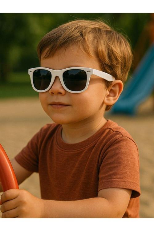 Sevimli Çocuk Beyaz Güneş Gözlüğü Pinli Çerçeve Kids Güneş Gözlüğü UV 400 Korumalı CE Belgeli