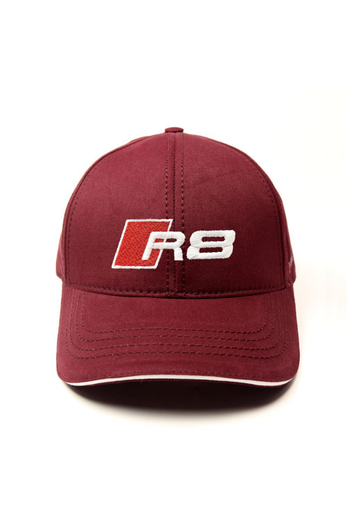 Audı R8 Logo İşlemeli Şapka