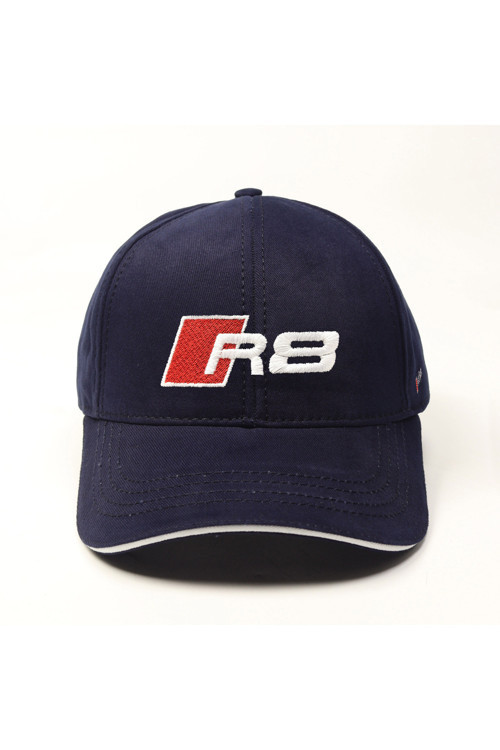 Audı R8 Logo İşlemeli Şapka
