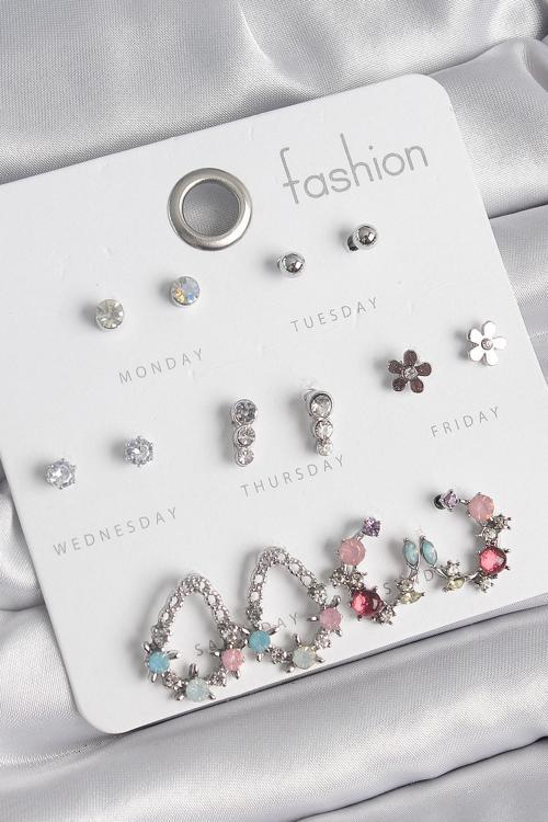 Pirinç Gümüş Renk Zirkon Taşlı Damla Model Çiçek Detay 7 Çift Kadın Küpe Seti