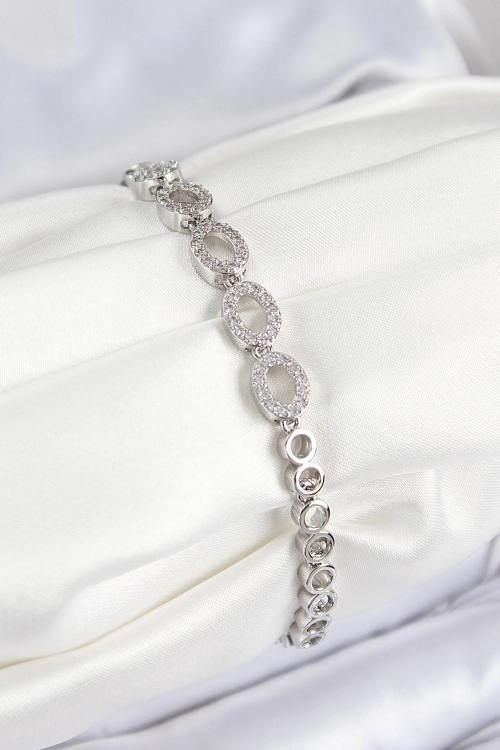 Pirinç Zirkon Taşlı Oval Model Gümüş Renk Kadın Bileklik