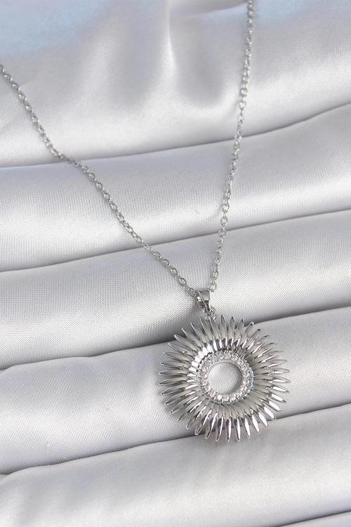 316L Çelik Gümüş Renk Zincir Zirkon Taşlı Nova Yıldız Model Kadın Kolye