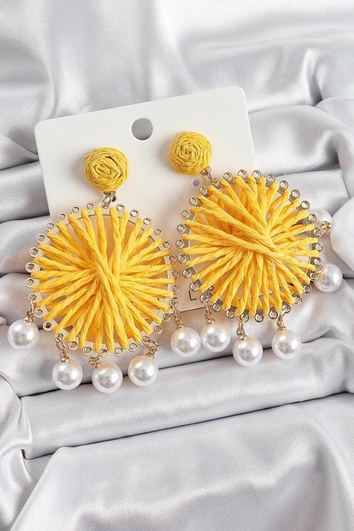 Sarı Hasır Örgü Sarmal Model Sallantılı İnci Detaylı Gold Renk Kadın Küpe