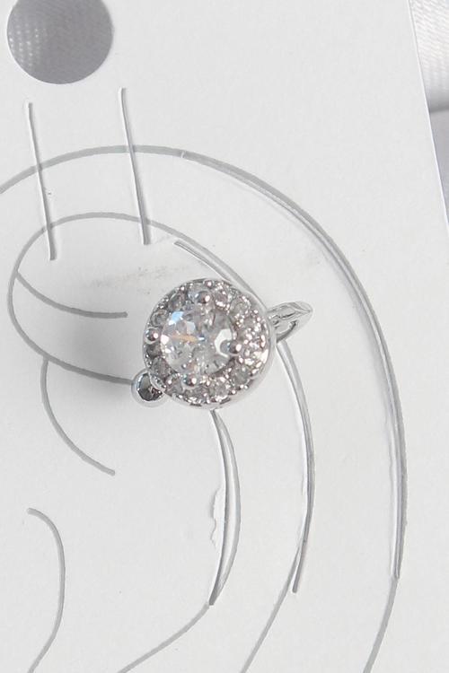 Pirinç Gümüş Renk Zirkon Taşlı Kadın Kıkırdak Model Küpe