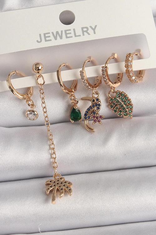 Pirinç Gold Renk Sallantı Zirkon Taşlı Ağaç Figür Kadın Küpe Seti