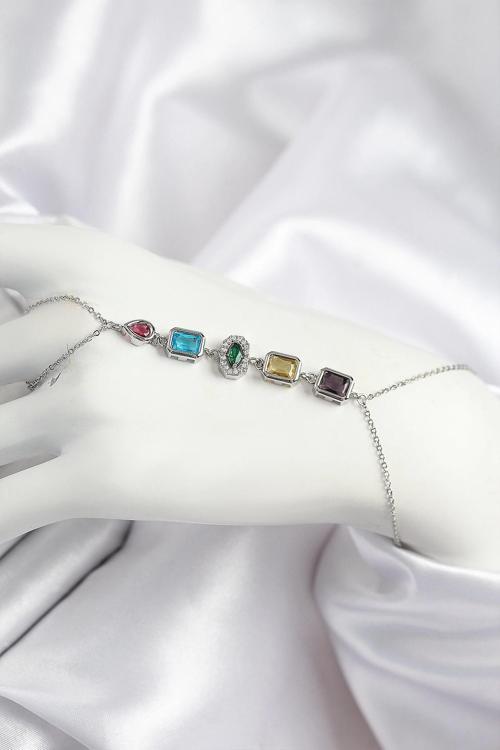Pirinç Renkli Zirkon Taşlı Model Gümüş Renk Şahmeran
