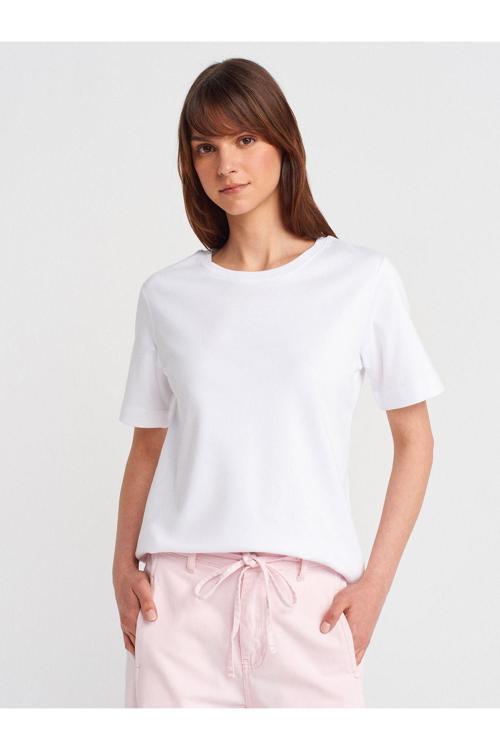 Kadın Beyaz Basic Relax Bisiklet Yaka T-shirt-31763