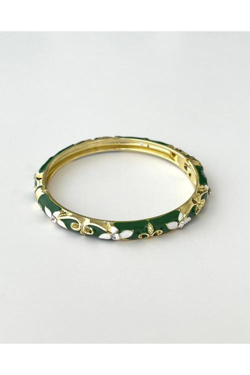 Zarif Çiçek Desenli Yeşil Mineli Kelepçe Bileklik – Altın Rengi Detaylı