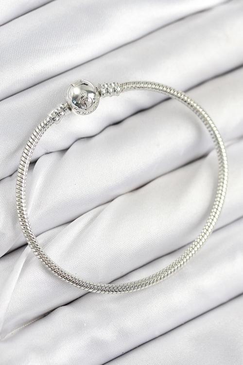 Pirinç Charm Topcuk Model Gümüş Renk Kadın Bileklik - EBJ250902W37606